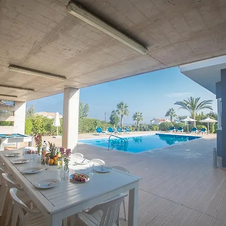 You Will Love This Luxury 4 Bedroom Holiday In With Private Pool 1702 Villa